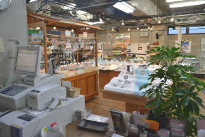 �V���b�v�p�[�g�i�[�͑����ʂ̼���߂��܂Ŋ��􂵂Ă��܂��B���X���C���[�W